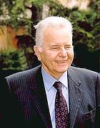 Nicola_Cabibbo