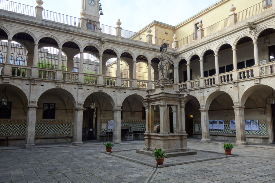 DSC02045_small.jpg DSC02045_small.jpg