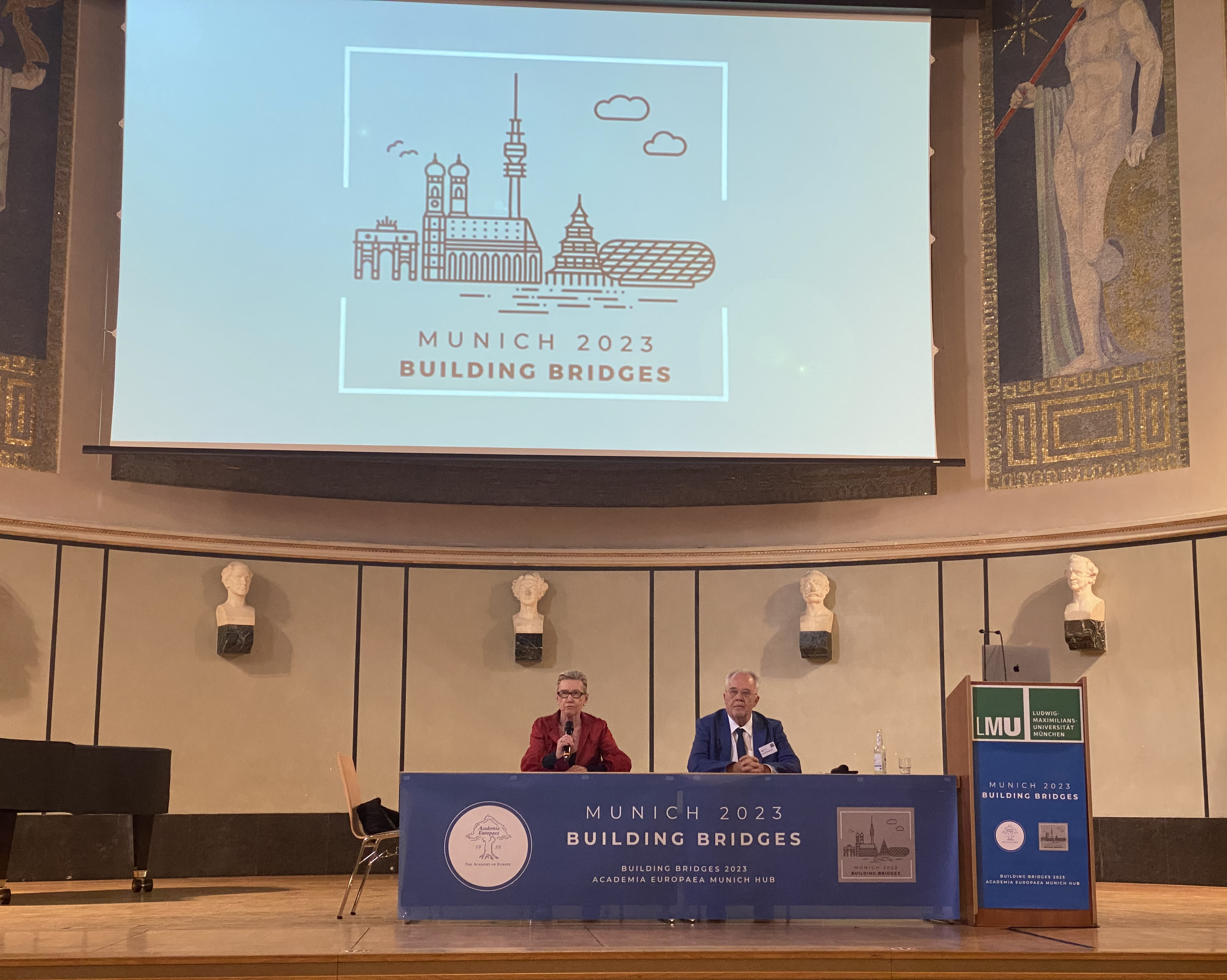 Marja Makarow and Donald Dingwell close the conference