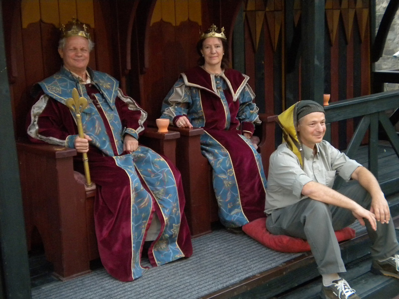 ghil_michael_birthday_celebration2_small.jpg ghil_michael_birthday_celebration2_small.jpg