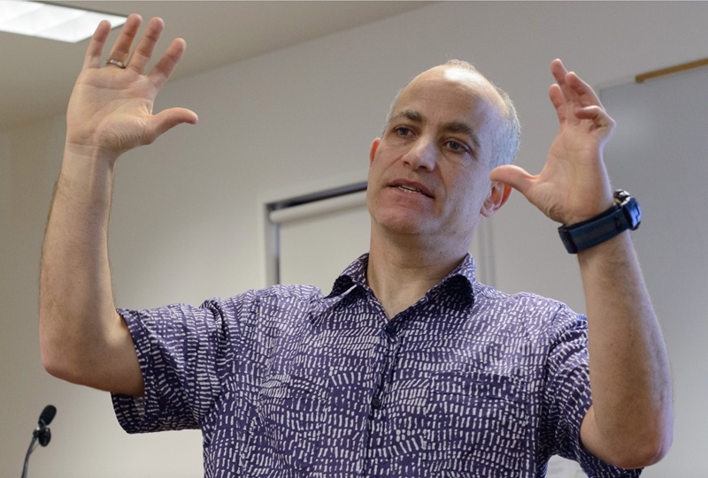 Jonathan Ginzburg Jonathan Ginzburg