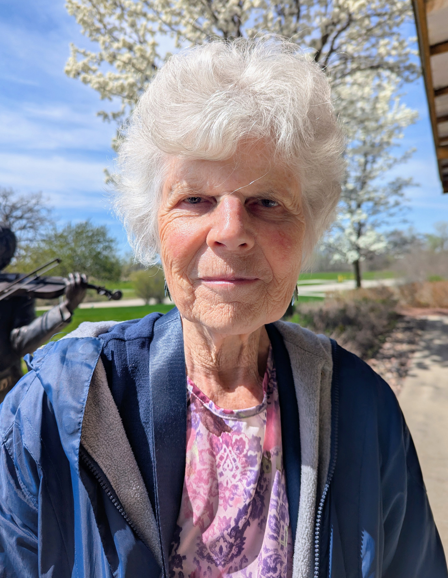 Edith Moravcsik Edith Moravcsik