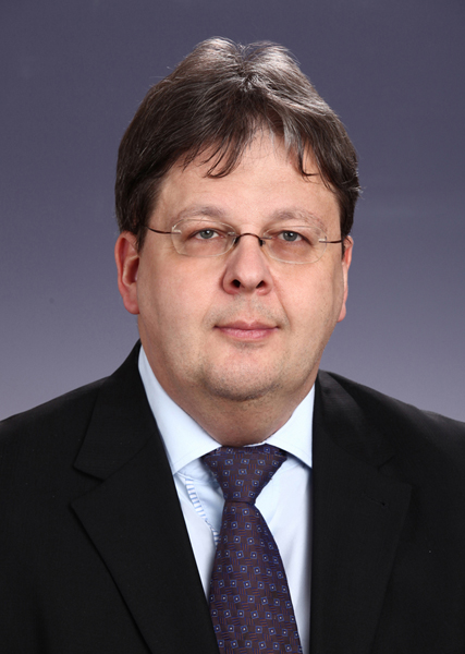 Zoltan Szekanecz
